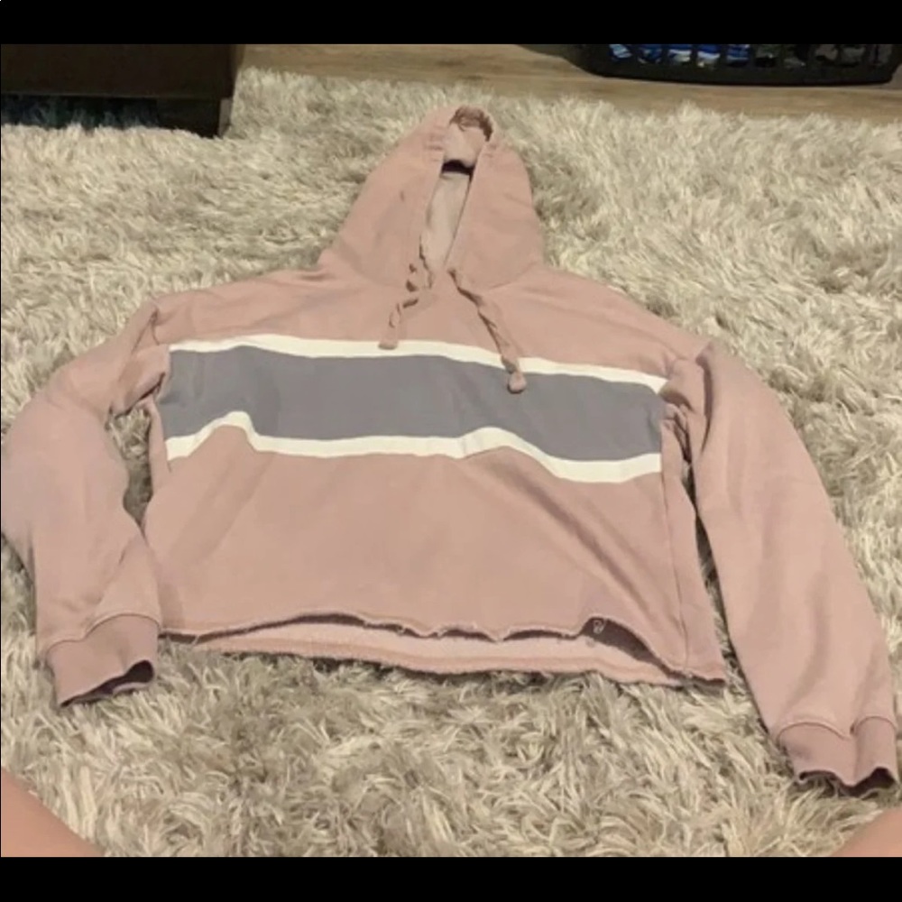 cropped hoodie